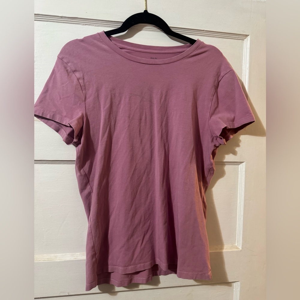 Abercrombie & Fitch Mauve Short Sleeve Tee